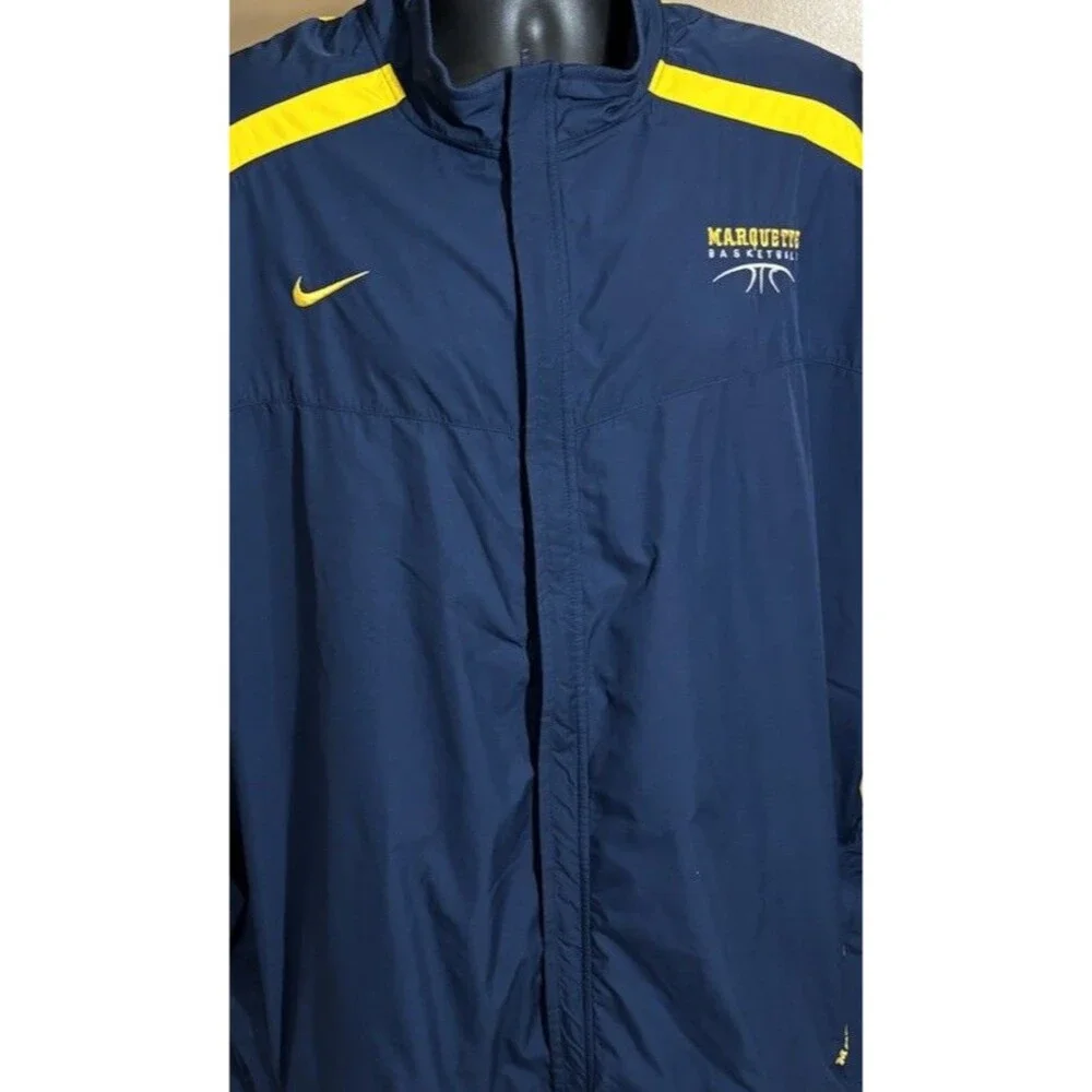 Nike stain back